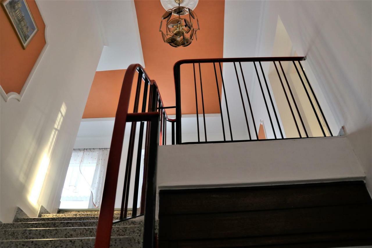 The Lakehouse Villa Neusiedl Am See Wienerstrasse 8 Dış mekan fotoğraf
